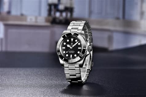 pagani design rolex submariner review.